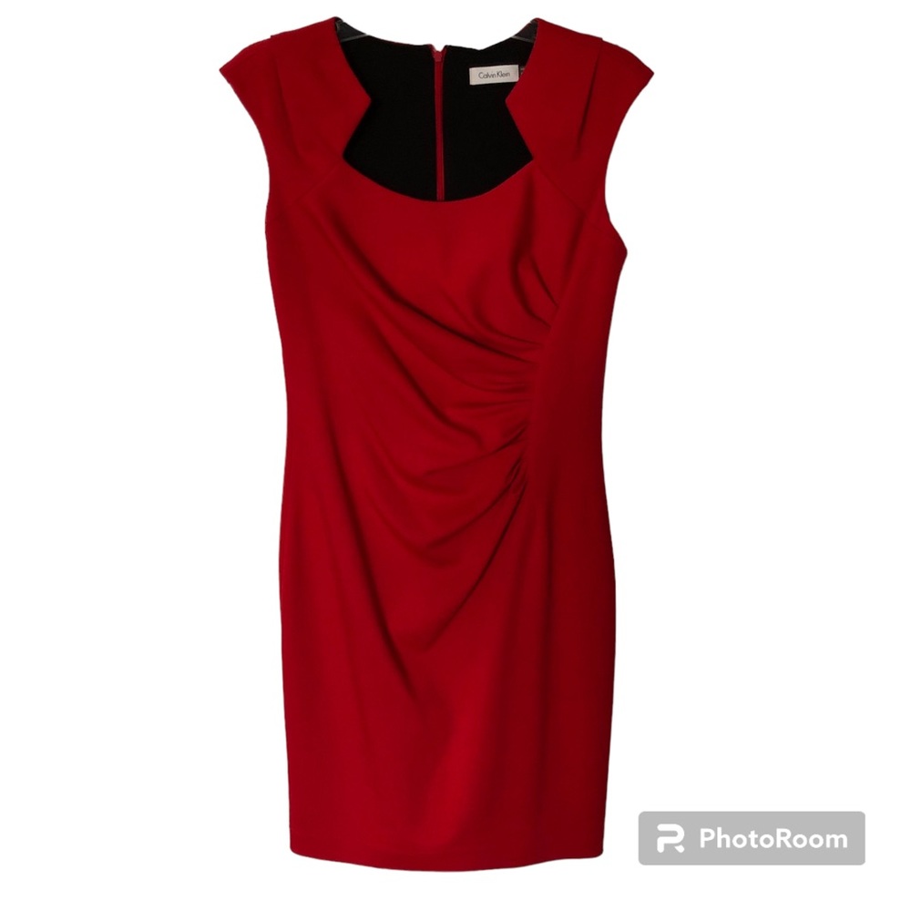 Red Calvin Klein Size 6 short business casual dress.